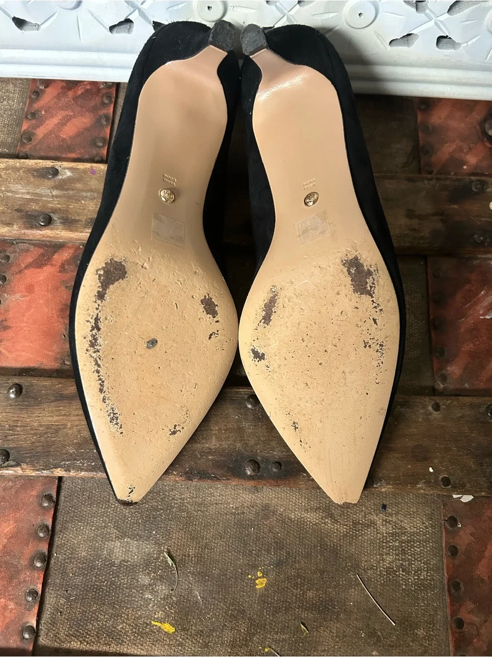 Pelle Moda Black Pointed Toe Heels Vero Cuoio Leather Sole Pumps